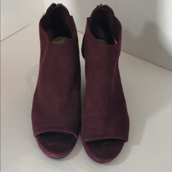 DV8 Cabernet sueded sandals - Picture 3 of 4